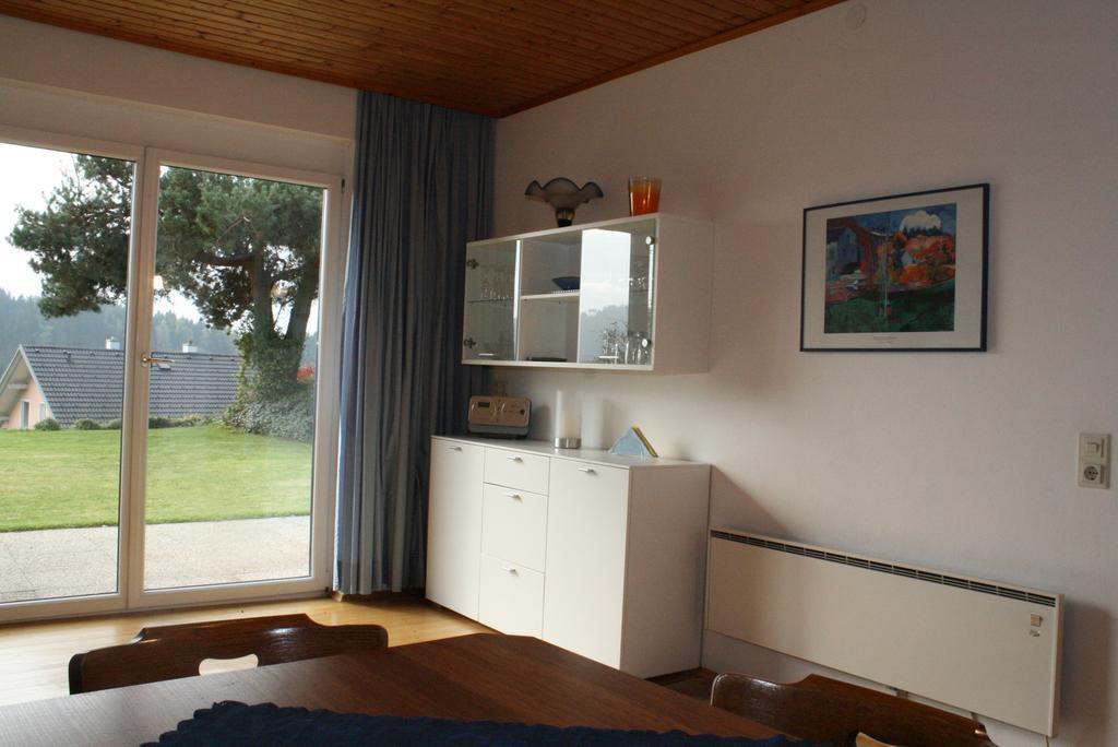 Ferienwohnung Krainer Moosburg Pokoj fotografie